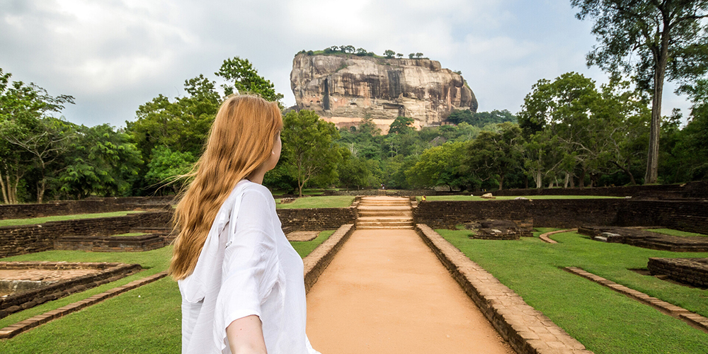 shutterstock_1054621127-Sigiriya-Sri-Lanka